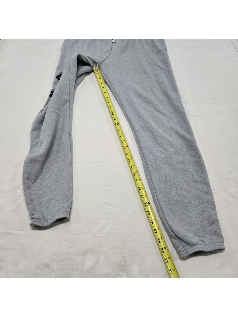 EUC Men's MEDIUM Under Armour Project Rock Grey Sweatpants Heavy Terry 1370455